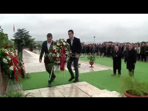 Opozita feston Pavarësinë dhe përkujton dëshmorët - Top Channel Albania - News - Lajme