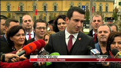 Tiranë, ngrihet flamuri kombëtar - News, Lajme - Vizion Plus