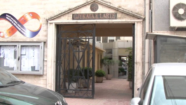 THYERJA E MASES SE SIGURISE NGA DEPUTETI PRENGA, PERPLASJE MES PROKURORISE DHE POLICISE