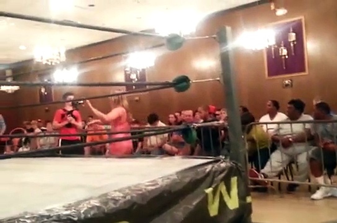 ALLIE RECKS VS DEBBIE KANE ECPW 9-18-15 PART 1