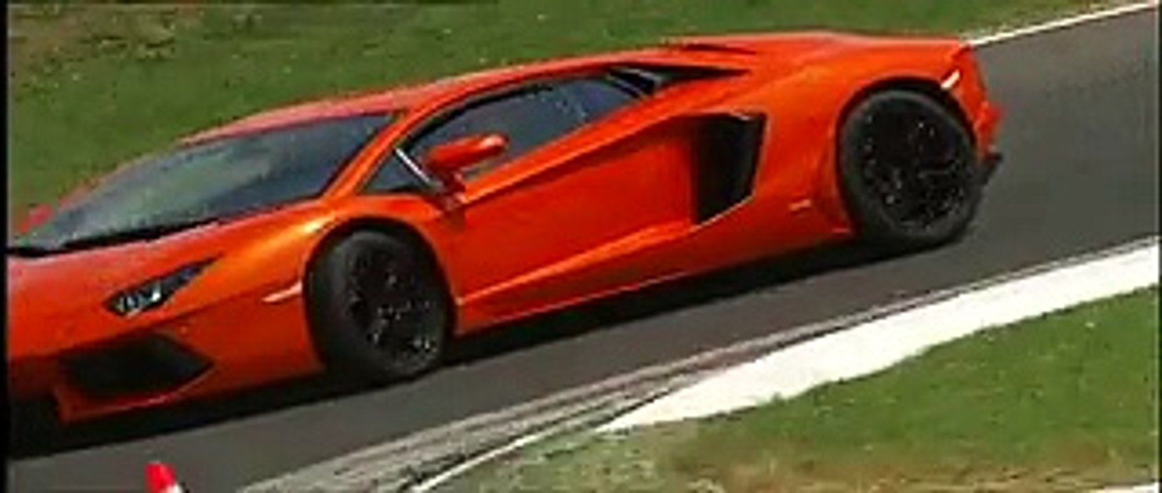The Lamborghini Aventador - Video Dailymotion_2