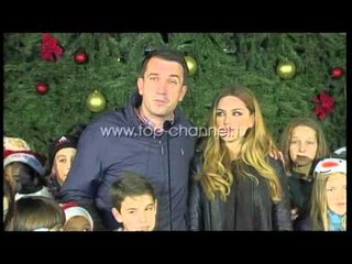 Ndizet pema e Krishtlindjeve në Tiranë - Top Channel Albania - News - Lajme