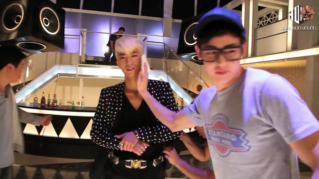 2PM visited Wooyoung Sexy Lady MV Making
