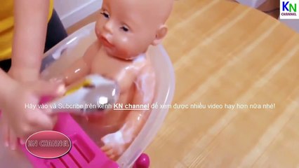 Đồ chơi trẻ em Búp bê Bo làm vệ sinh trước khi lên đi ngủ, thật là ngoan