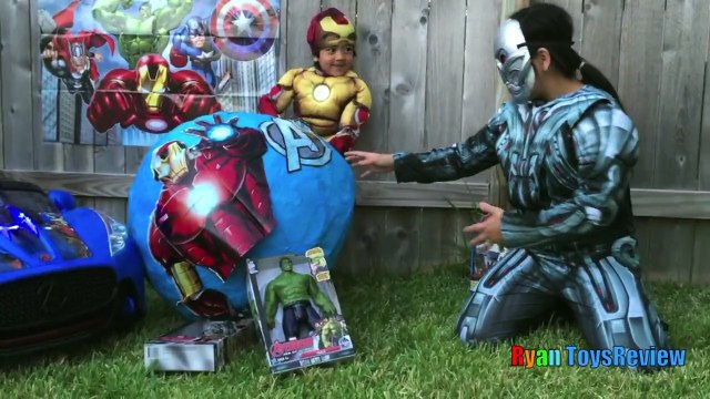 GIANT EGG SURPRISE OPENING AVENGERS Disney Marvel SuperHeroes Toys Iron Man vs Ultron Powe