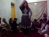 Pashto Afghani Girl Mast Dance With Dhol