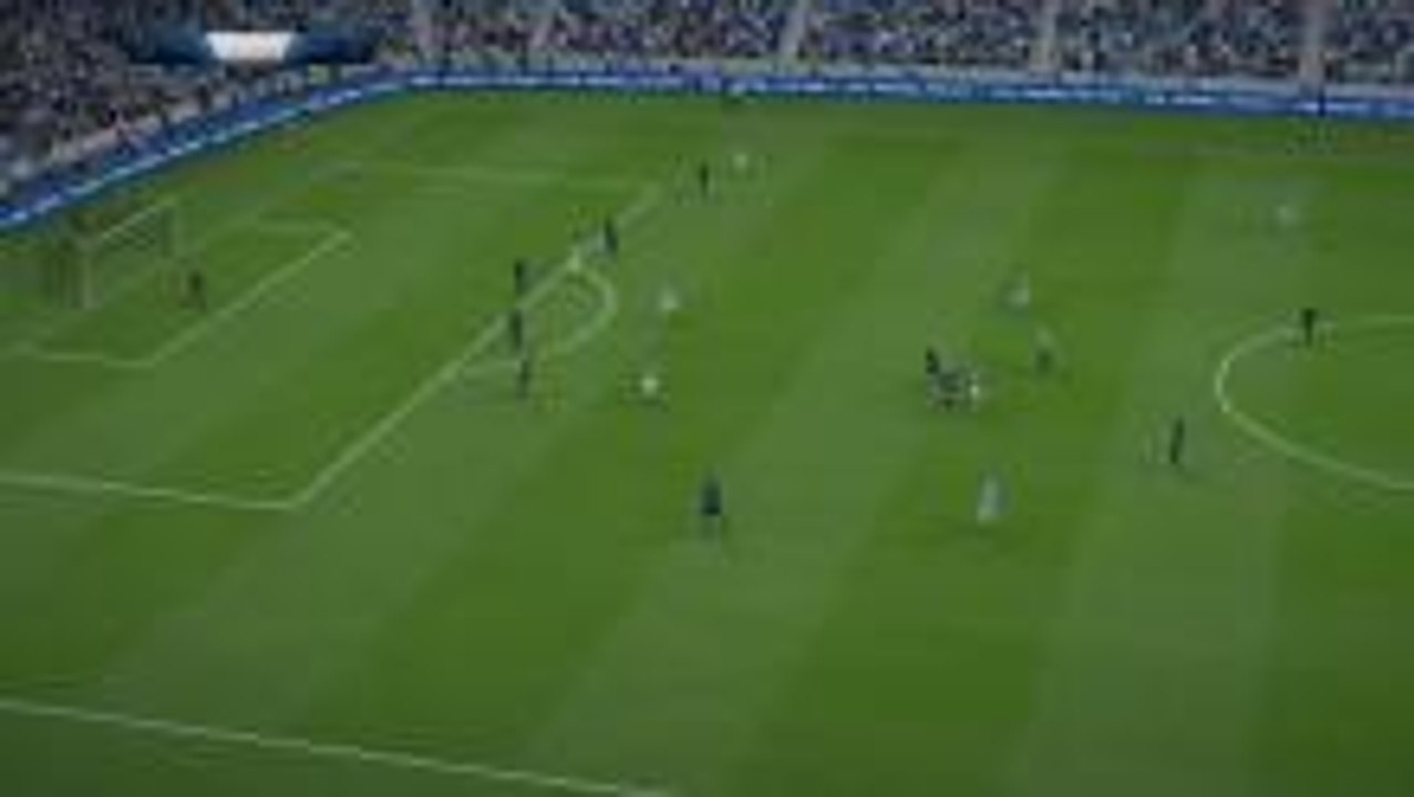 FIFA 16 Passing Tutorial - Attack With Through Balls