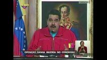 Oposição venezuelana ganha maioria no Congresso e população comemora