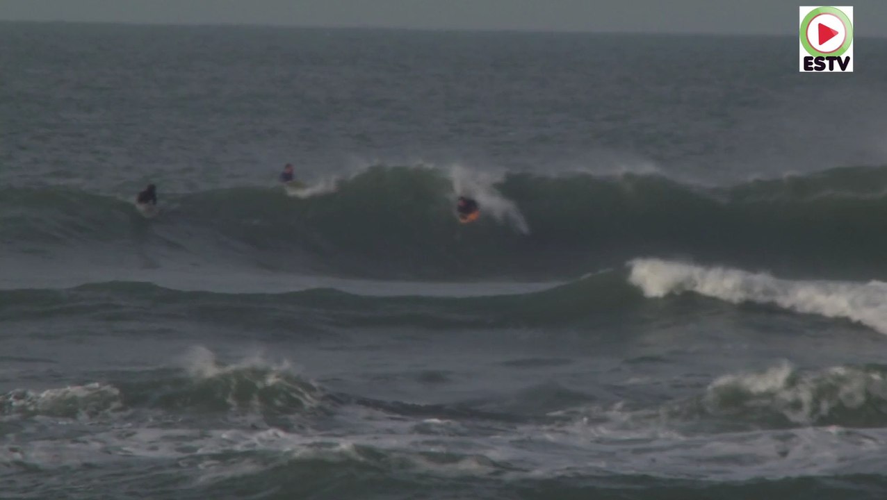 Bodyboard et Surf sur spots secrets - Télé Ile d'Yeu Vendée