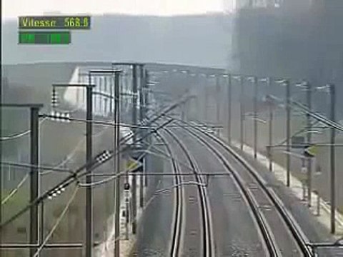 Самый быстрый поезд в мире 570 км ч