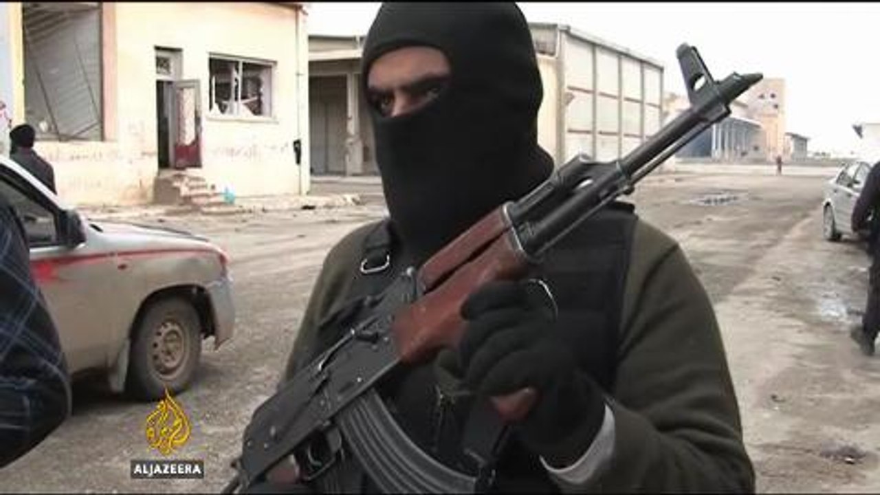 Syrian opposition groups to hold unity talks in Riyadh