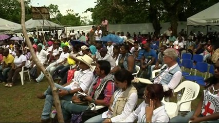 Colombian rebel leader apologises for 119 civilian deaths