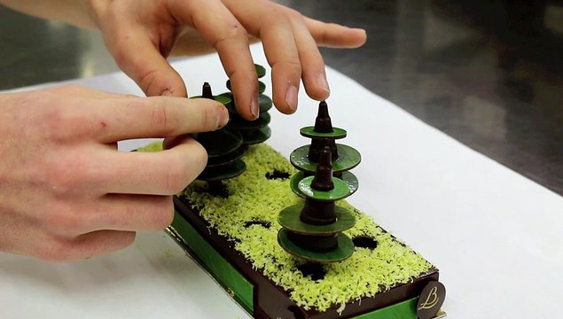 La bûche de Noël Forêt du Morvan du Relais Bernard Loiseau à saulieu