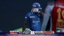 Mohammad Amir takes wicket of Mohammad Hafeez - BPL 2015