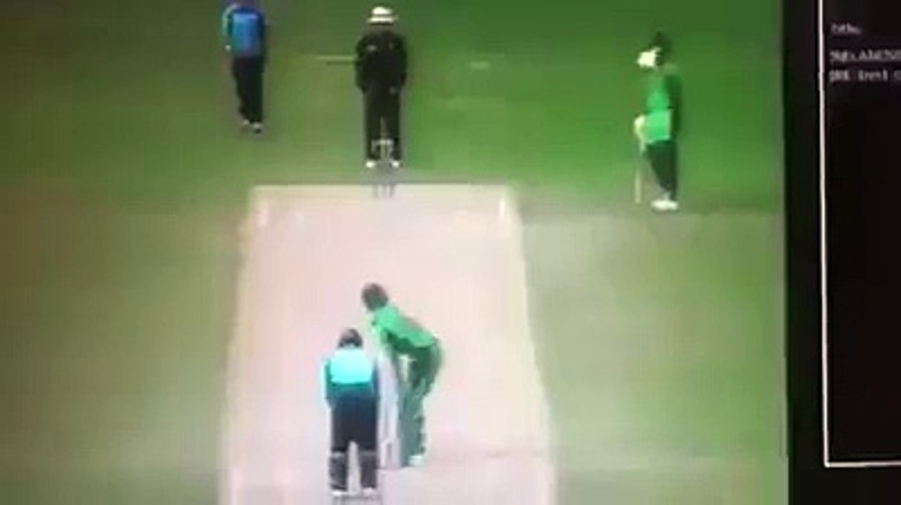 Top Funniest Run Out In Cricket History