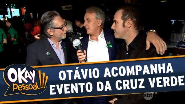 Otávio Mesquita cobre o evento da entidade Cruz Verde