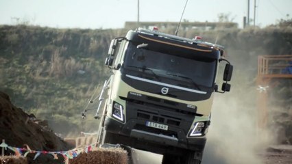 Настоящий грузовик на пульте управления