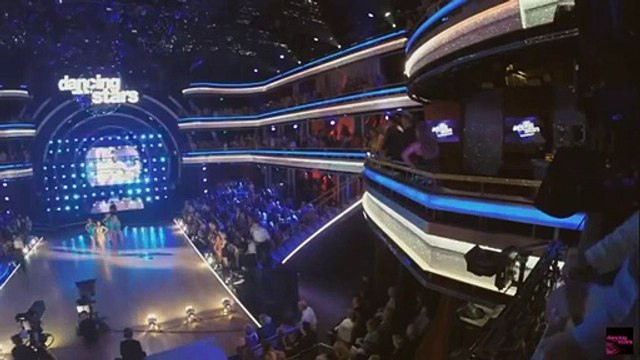 Tamar Braxton, Val Chmerkovskiy, Jenna Johnson Cha Cha Week 2