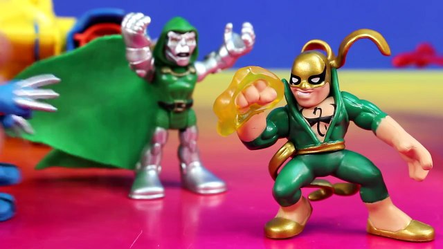 Marvel Super Hero Squad Quinjet With Spider-man Iron Fist Wolverine Electro Doctor Doom