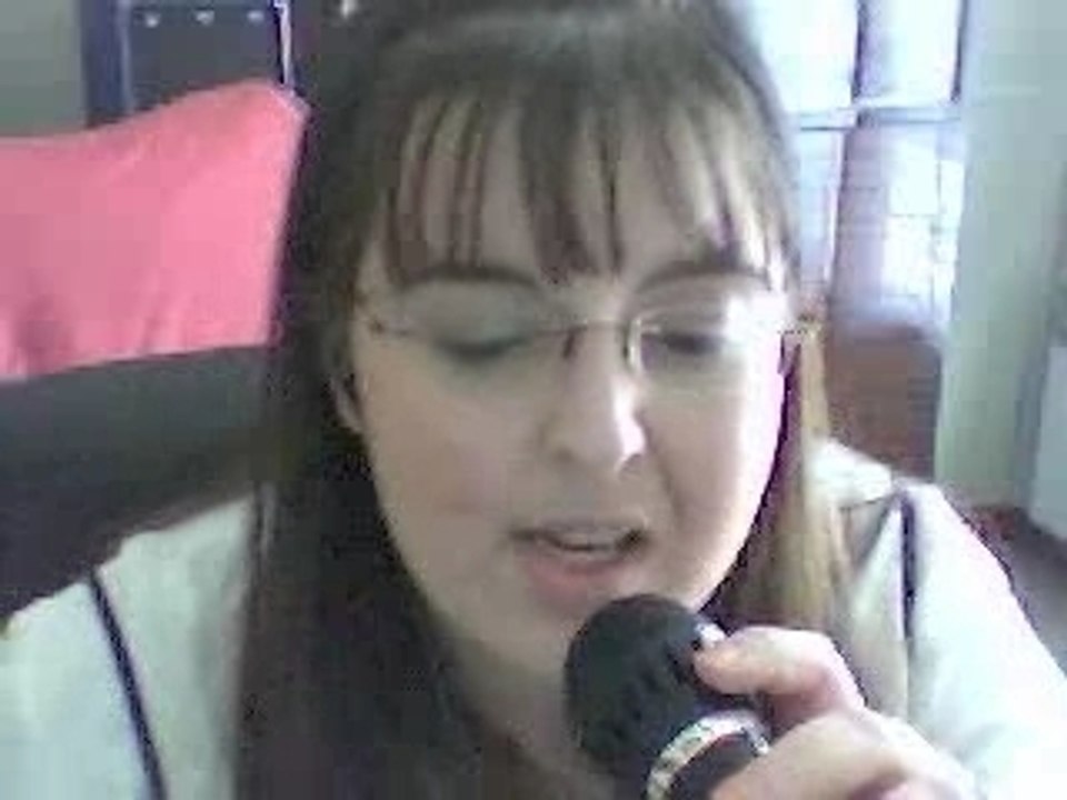 Sonia chante victoire de Shy'm