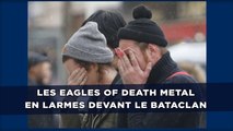 Attentats à Paris: Les Eagles of Death Metal en larmes devant le Bataclan
