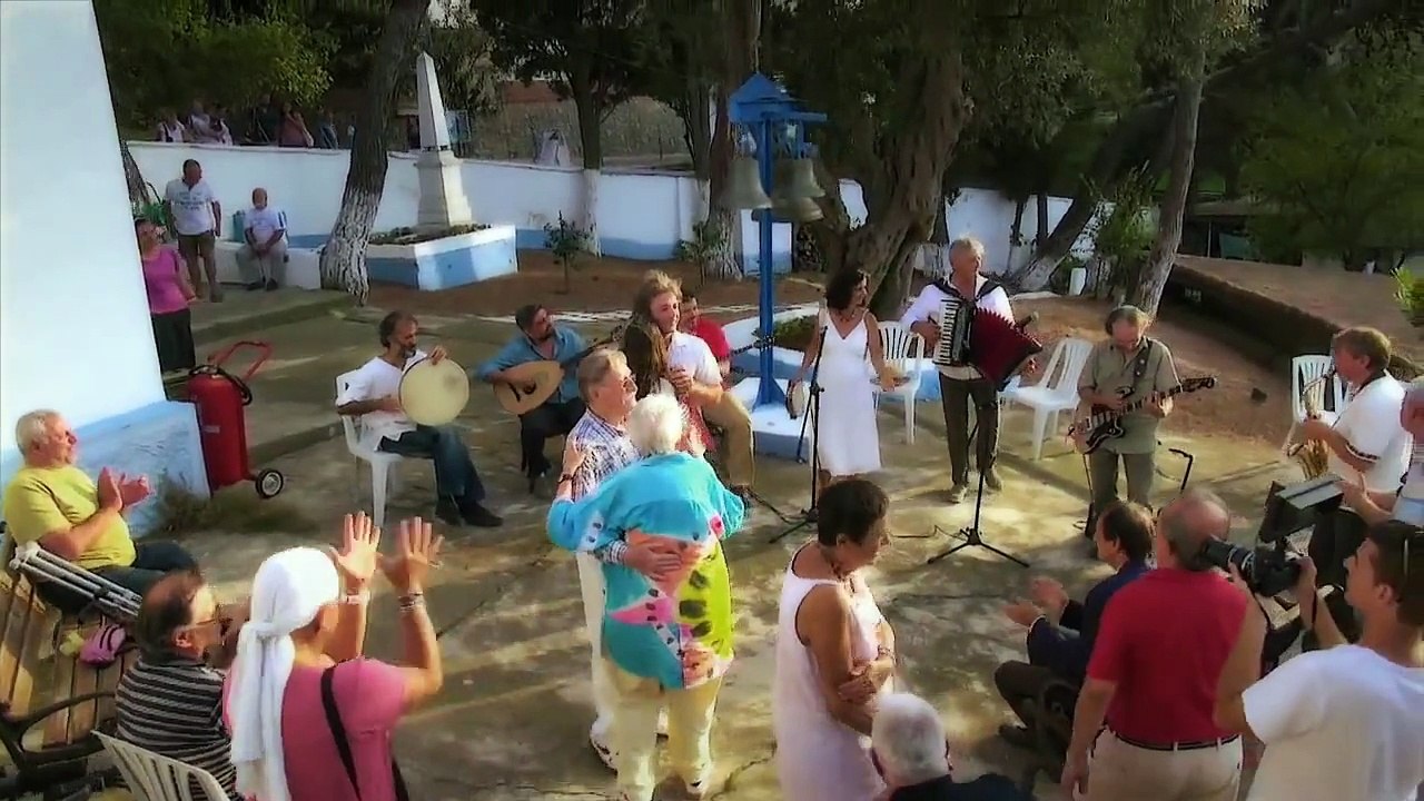 BİR ADA MÜZİKALİ: ADALAR BİZİZ / NEDİM HAZAR (2013)