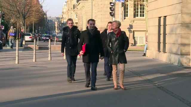 Philippot (FN) dépose sa liste pour le 2nd tour des régionales