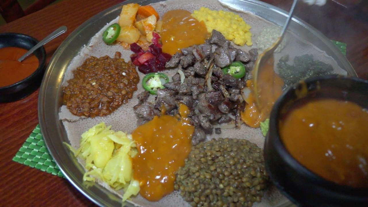 How to make Ethiopian injera, the utensil you eat