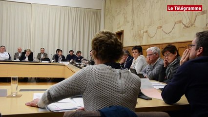 Pontivy. Manifestation d'Adsav : Marie-Madeleine Doré-Lucas propose une motion