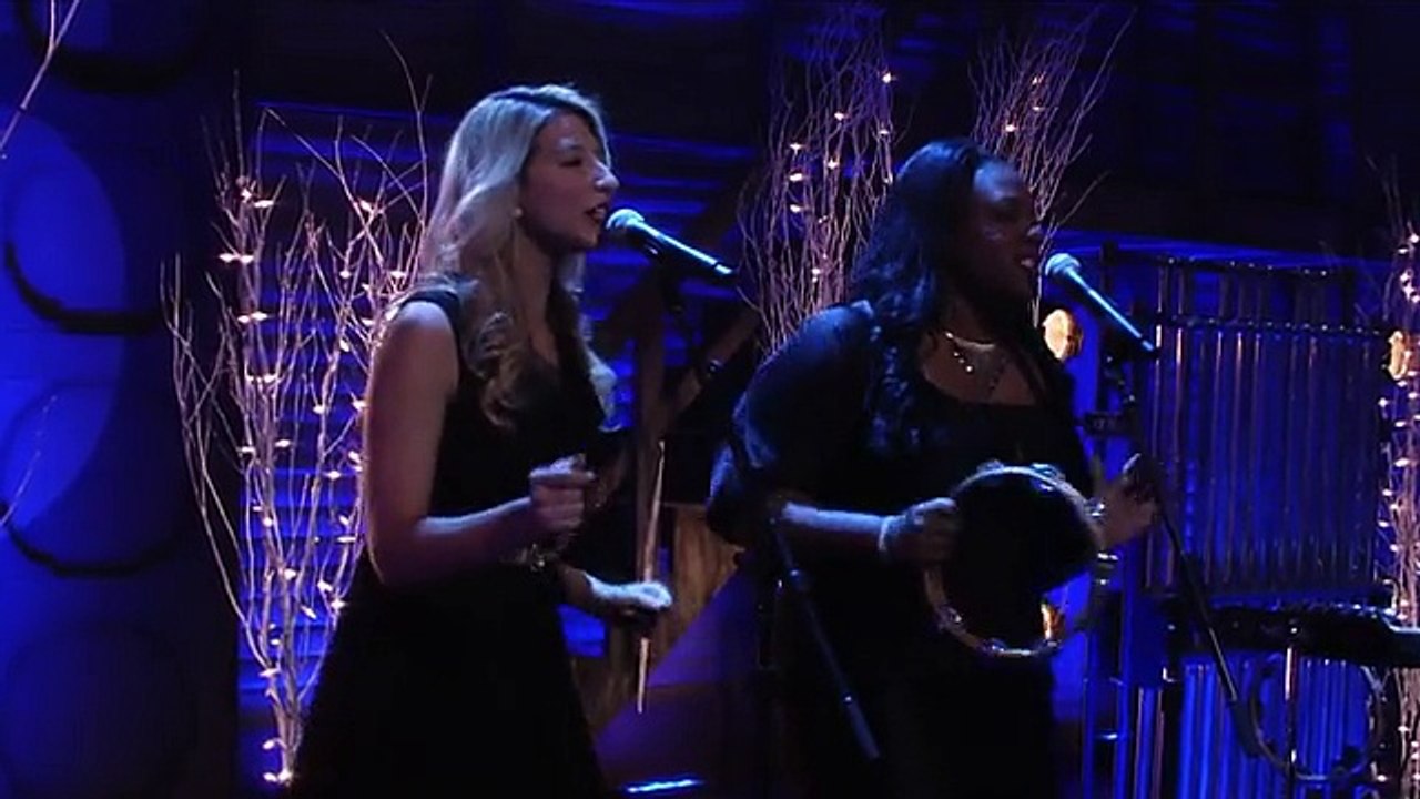 Sharon Jones & The Dap-Kings – “Just Another Christmas Song” 12/7/15 Conan