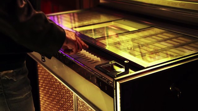 Marvels JESSICA JONES - Official Teaser Trailer #3 (2015) Netflix Series HD