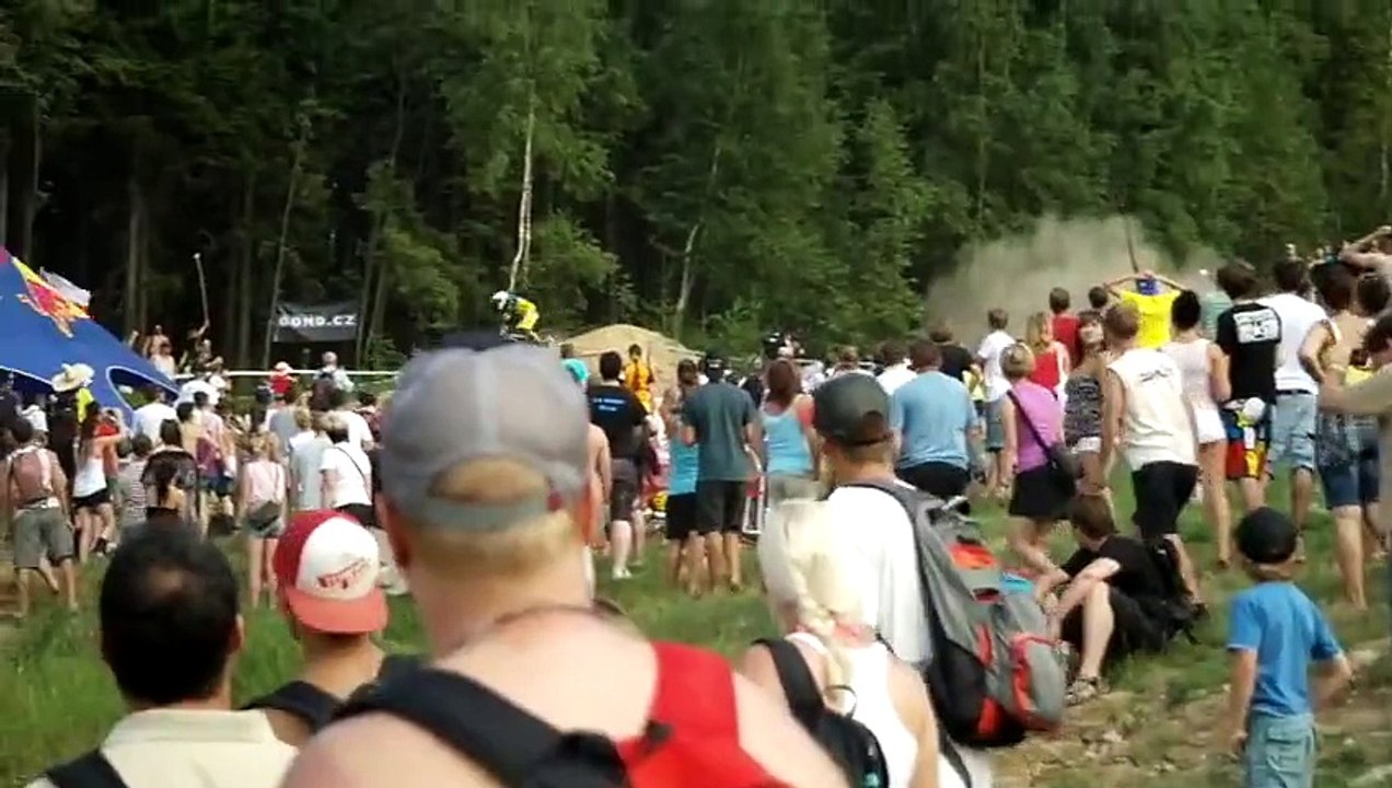 The Greatest Overtake in Mountain Bike History