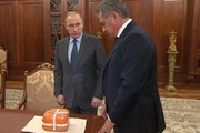 Шойгу показал Путину черный ящик Су-24