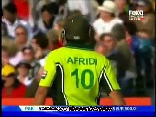 Top-7-Longest-Sixes-Ever-In-Cricket-History--Dont-Miss-It
