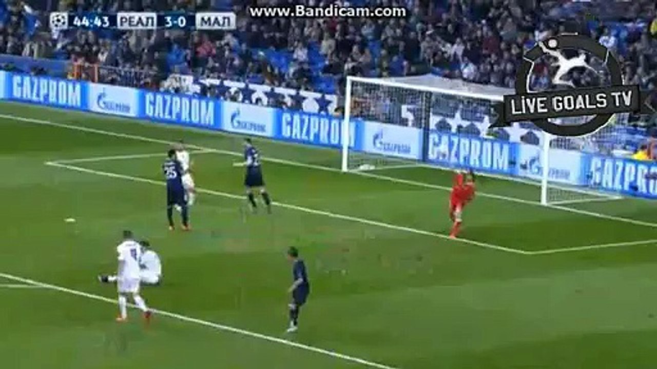 Cristiano Ronaldo Brilliant Chance to Score - Real Madrid vs Malmo FF - Champions League - 08.12.2015