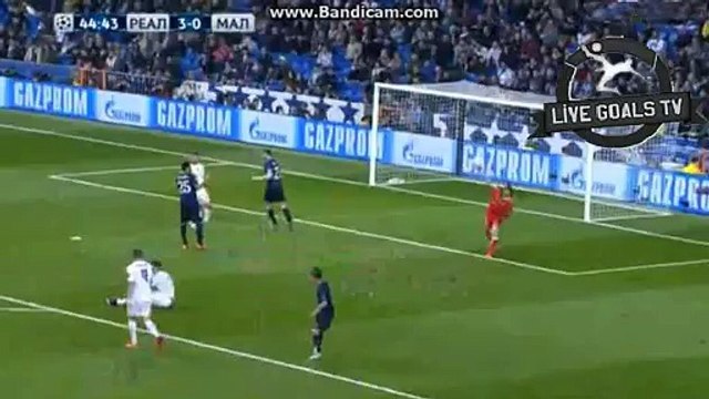 Cristiano Ronaldo Brilliant Chance to Score - Real Madrid vs Malmo FF - Champions League - 08.12.2015