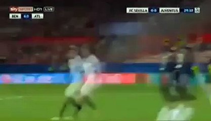 Alvaro Morata Incedible miss Sevilla 0-0 Juventus 08.12.2015 HD