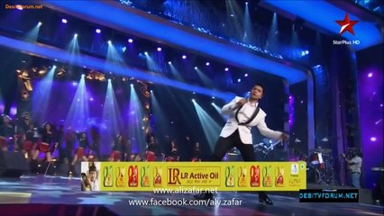 Ali Zafar performance at the GiMA Awards 2012