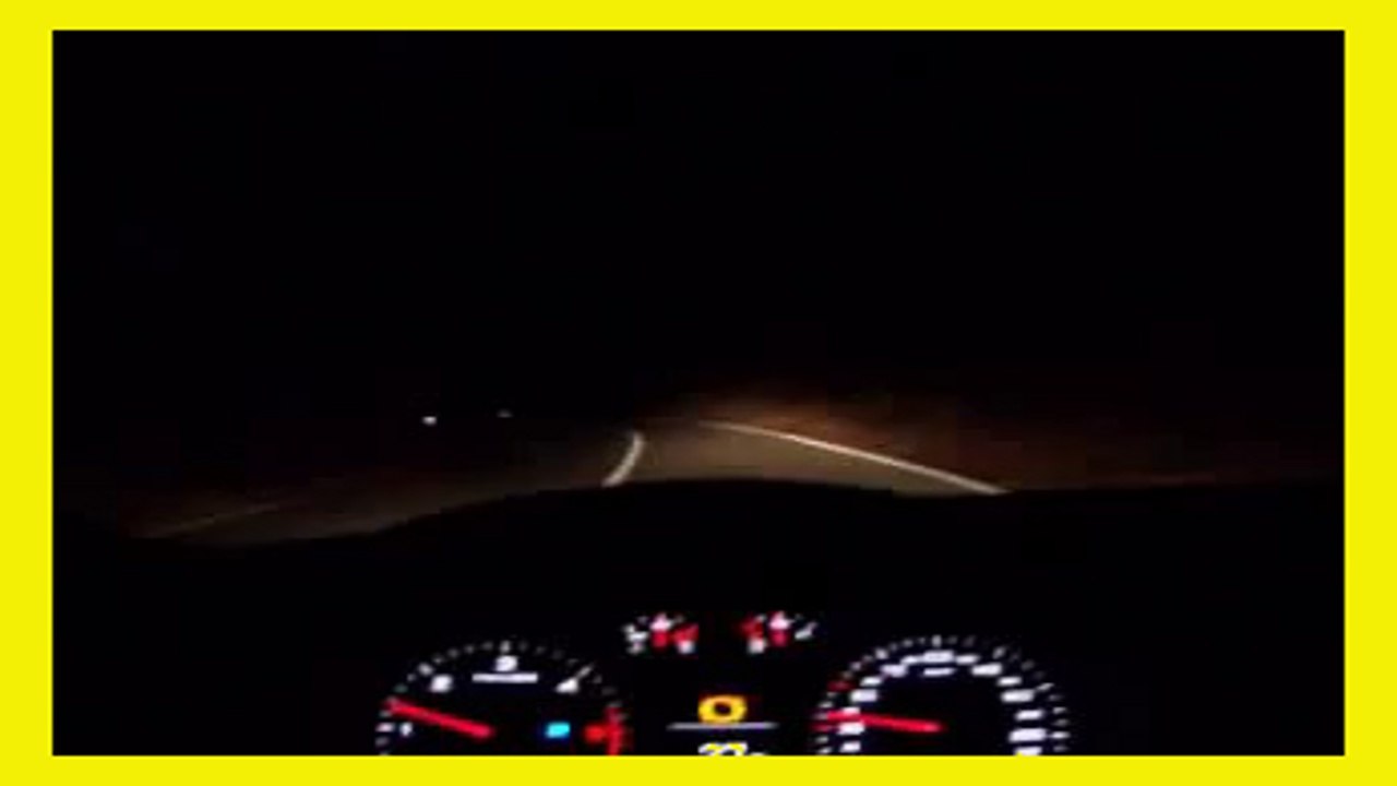 Sprint In Strada di Montagna con audi s3 di notte - Sprint In Mountain Road with audi s3 night