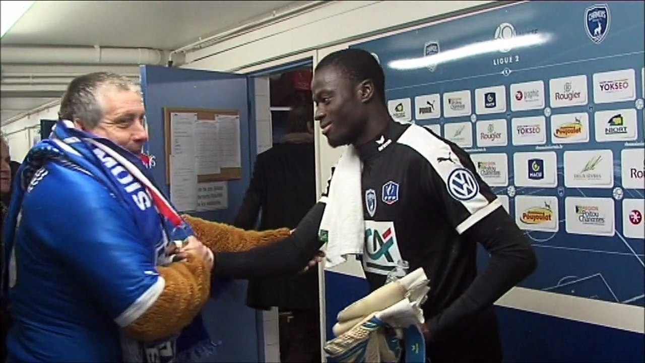 Chamois Niortais FC - Vendée Les Herbiers Football  (05/12/2015)  Coulisses et ITW