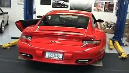 Tải video: Porsche 997 Turbo with Fabspeed Maxflo Exhaust