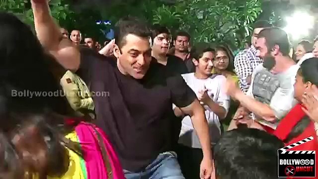 Salman Khan GIFTS Being Human T-Shirt To Sultan’s VILLAIN Tyron Woodley