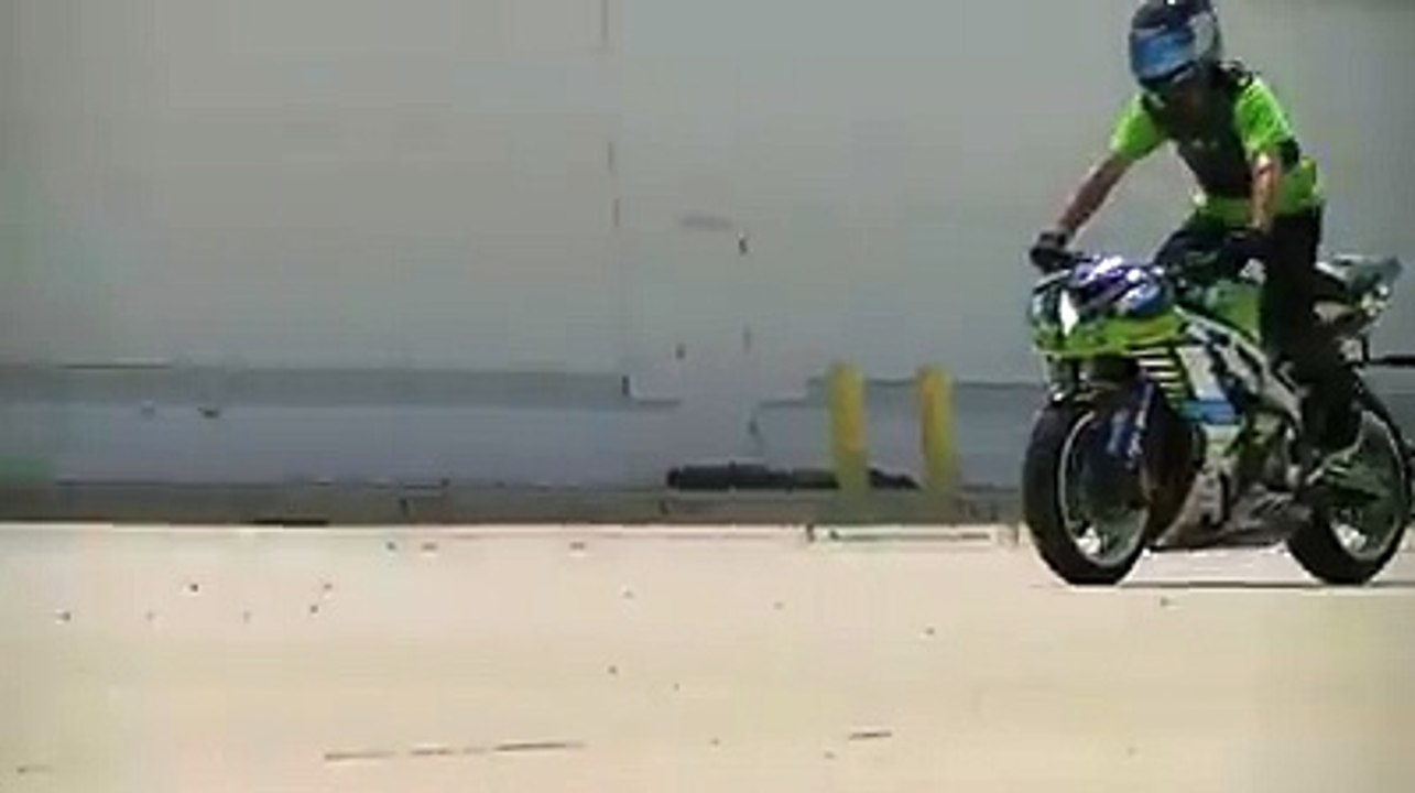 Motorcycle Best Stunts Video
