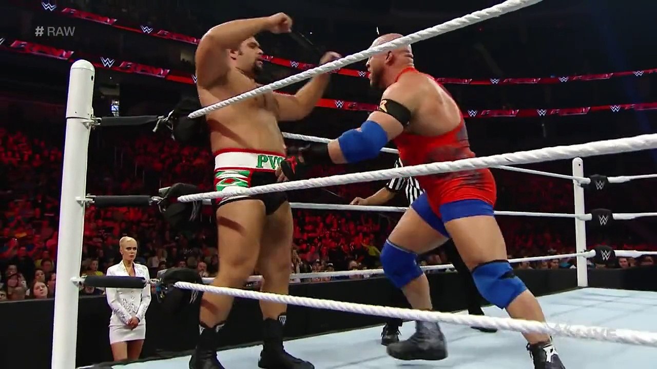 Ryback vs. Rusev׃ Raw, November 30, 2015