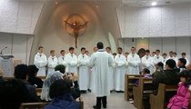 Les Petits Chanteurs à la Croix de Bois - Jingle bells -  Messe en Corée du sud