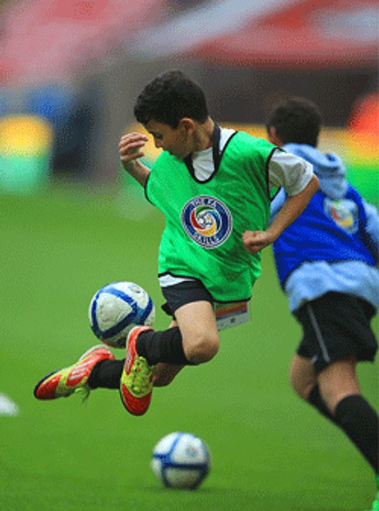 Ronaldo & Isco Alarcón - The Amazing Duo -  HD Neymar Jr - Sensational - Skills and Goals -  HD Eden Hazard - Unstoppable - Skills,Passes and Goals - HD