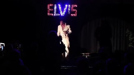 Terry Padgett sings 'Polk Salad Annie' at Sheffield Remember 2013