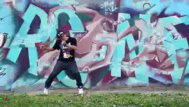 HIP- HOP in da FRAULES Dance Centre on Apollo Geeze Wake up (juste debout 2012 hip-hop music)