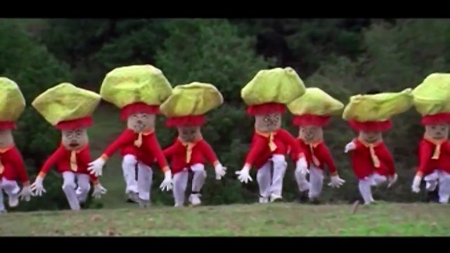 Raakadal Kadanjedutha Kalyanaraman Dileep, Kunchacko Boban, Navya Nair