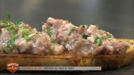 Préparer des pieds de porcs